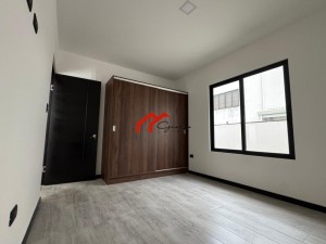f33distsj1.jpg